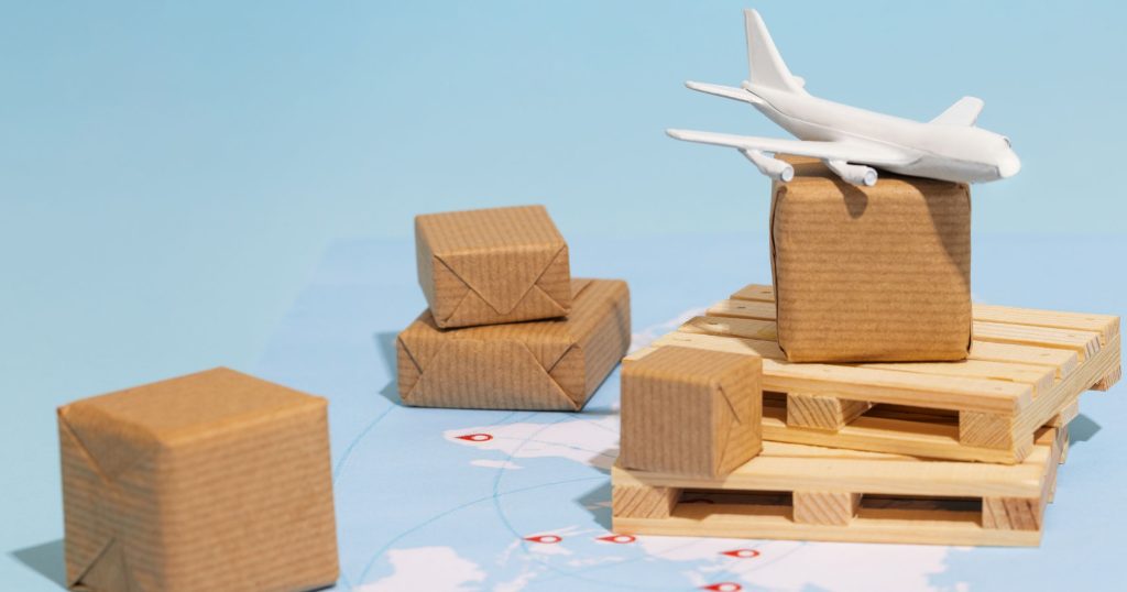 sme importing goods concept